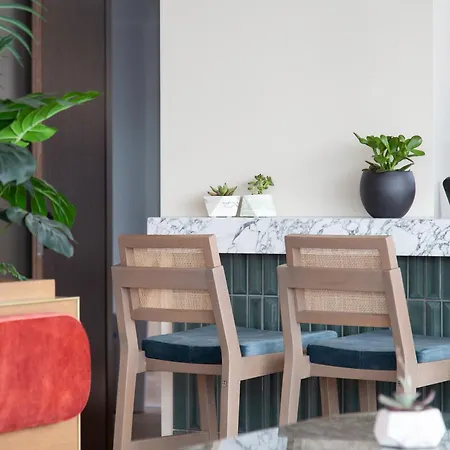 1910 Lifestyle Vólos