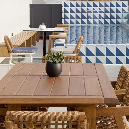 1910 Lifestyle Отель Волос