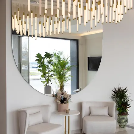 Отель 1910 Lifestyle 4*