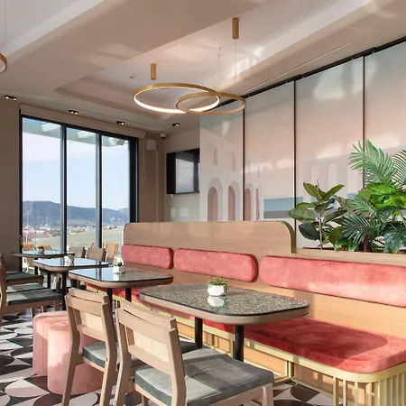 Отель 1910 Lifestyle